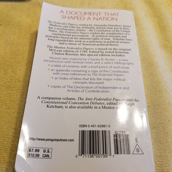 The Federalist Papers paperback book - Picture 2 of 5